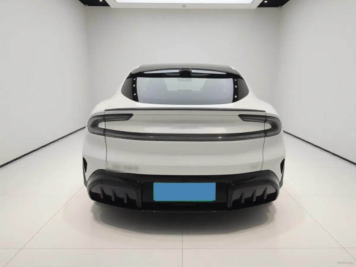 2025 Xiaomi YU7 BEV 96.3KWH image 5
