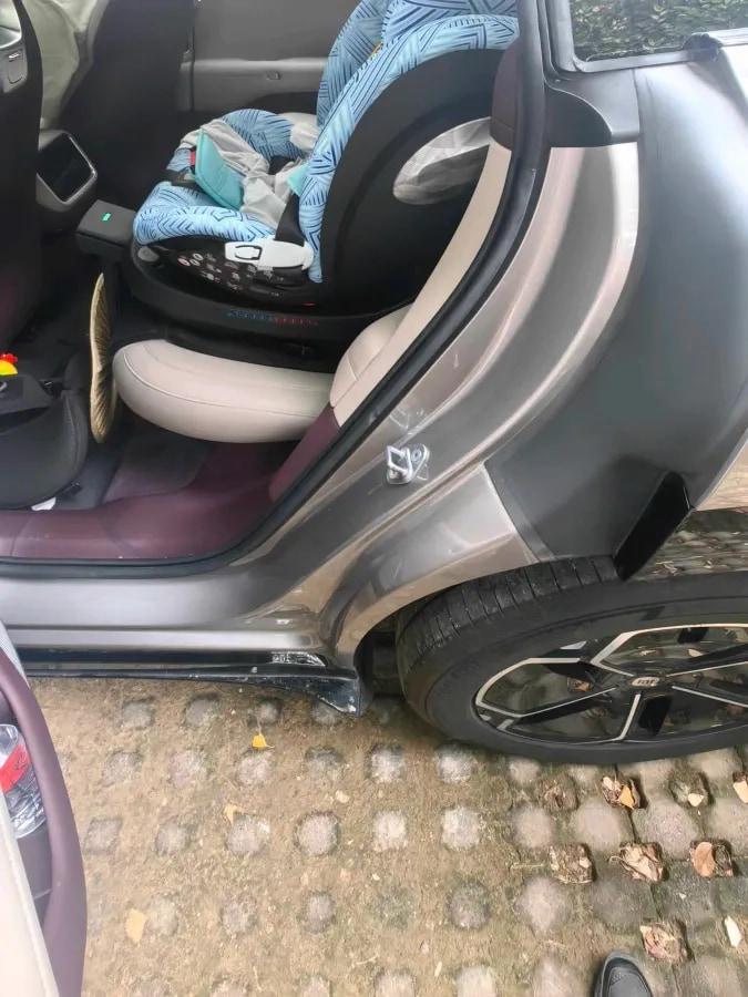 2025 Xiaomi YU7 BEV 96.3KWH 770km image 5