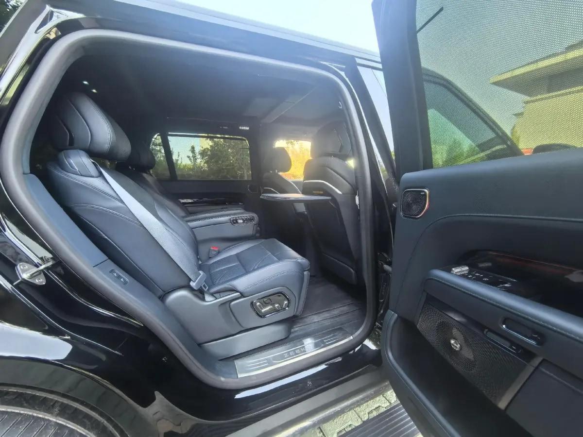 2025 Zeekr 9X 2.0T 279HP L4 1DHT PHEV 70KWH 380km image 5