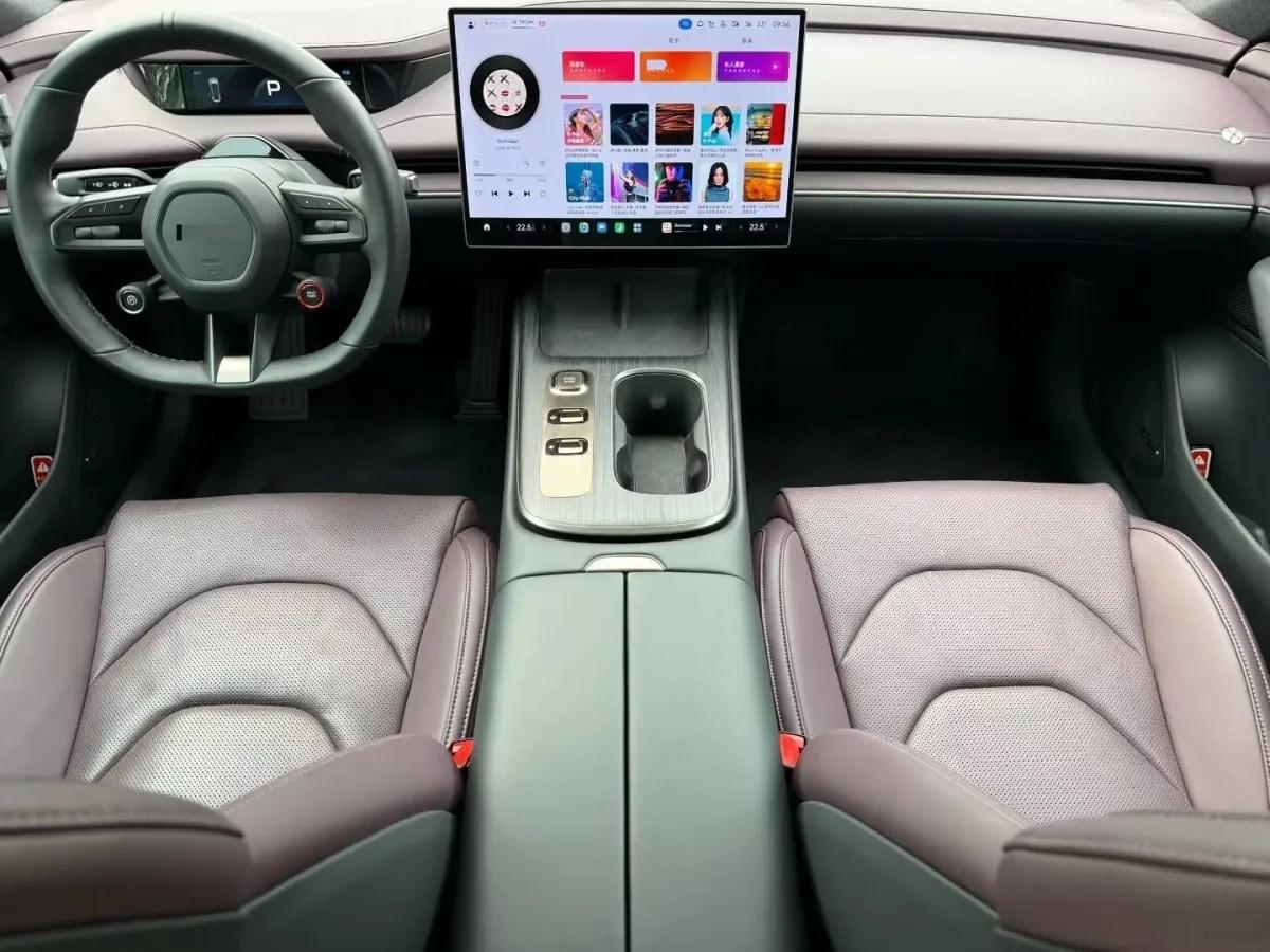 2024 Xiaomi SU7 BEV 73.6KWH 700km image 5
