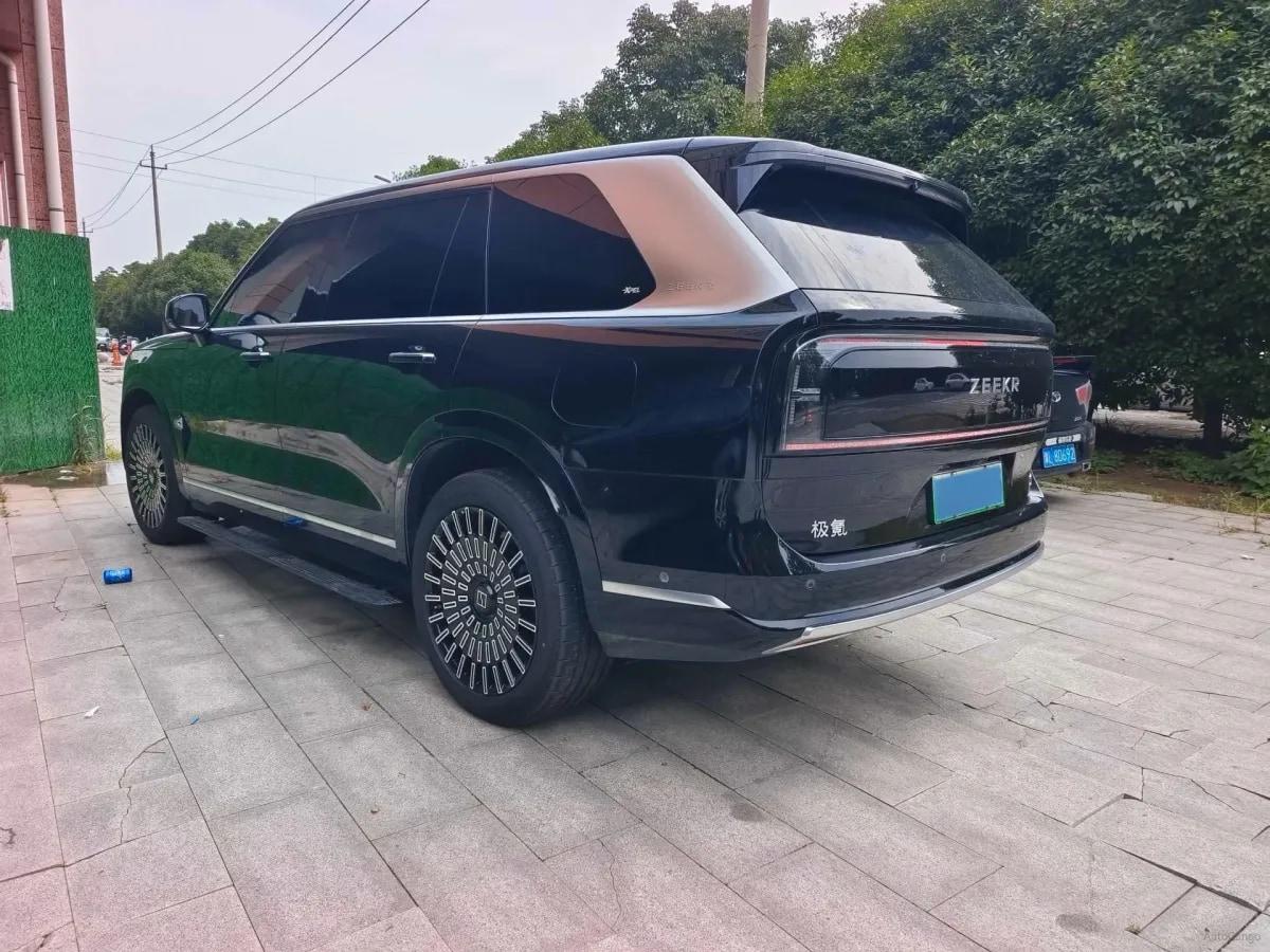 2025 Zeekr 9X 2.0T 279HP L4 1DHT PHEV image 5