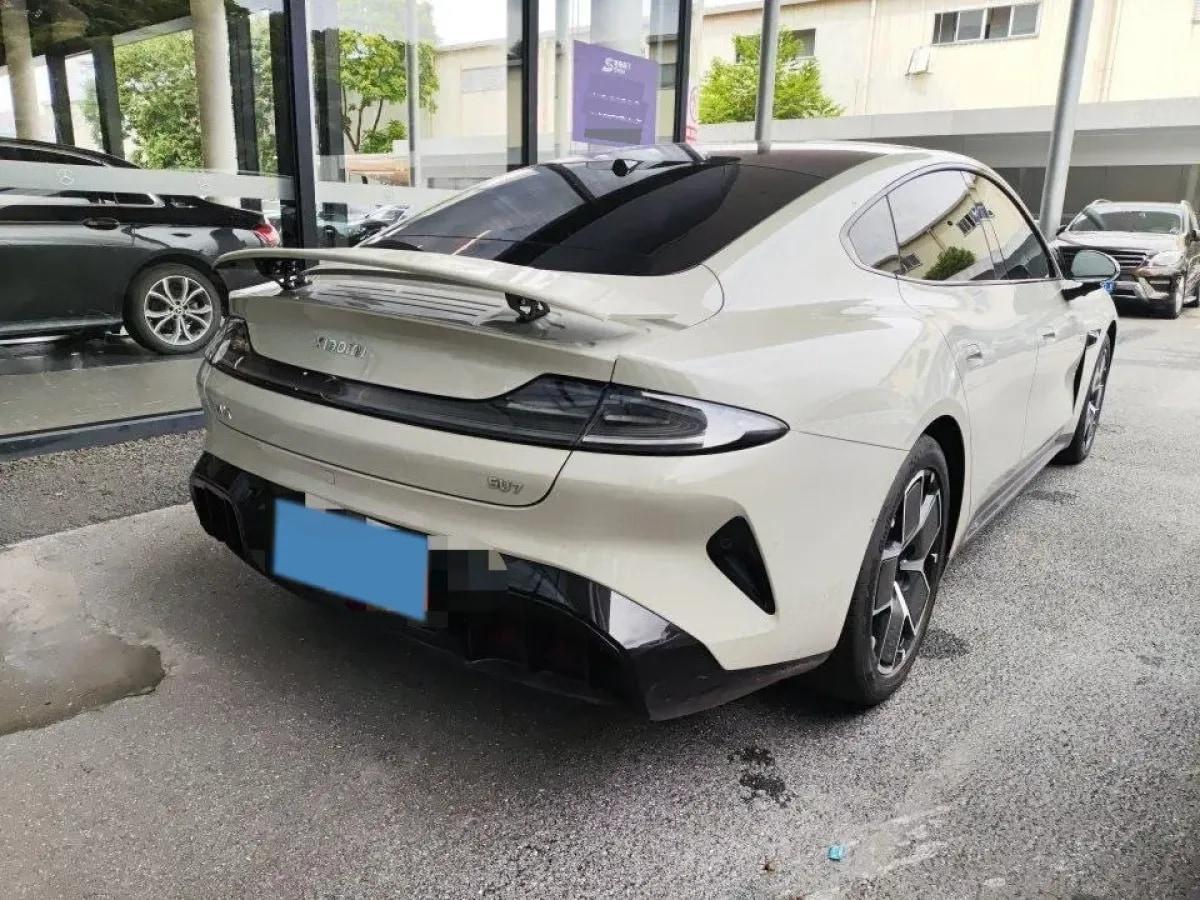 2024 Xiaomi SU7 BEV 73.6KWH image 5