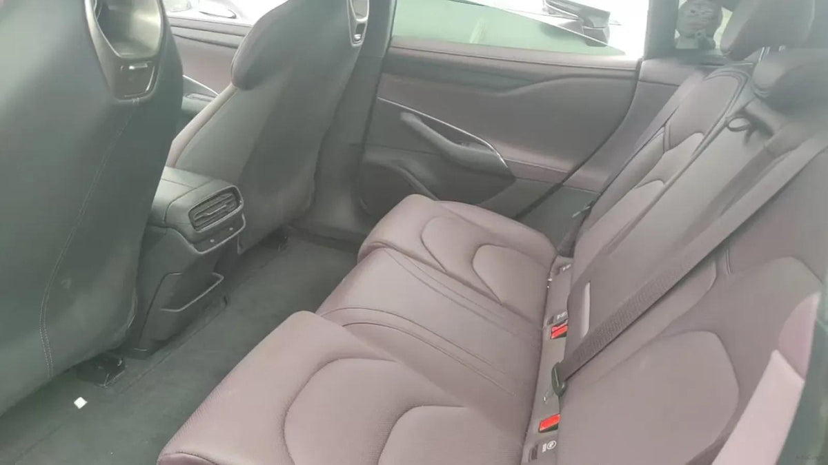 2024 Xiaomi SU7 BEV 94.3KWH 830km image 5