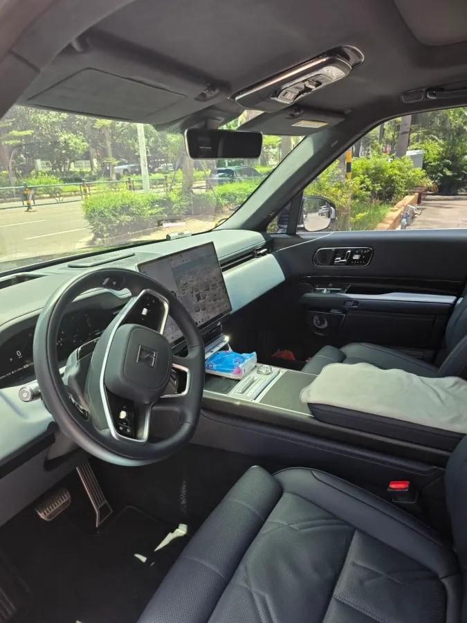 2025 Zeekr 9X 2.0T 279HP L4 1DHT PHEV 70KWH 355km image 5