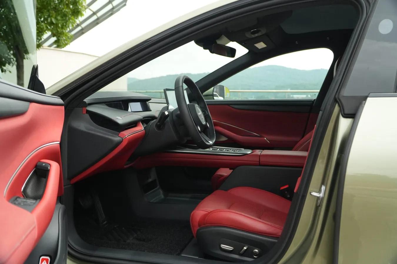 2024 Xiaomi SU7 BEV 94.3KWH image 5