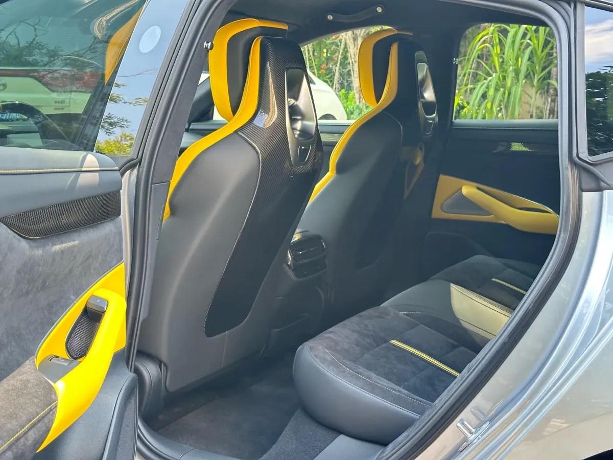 2025 Xiaomi SU7 Ultra BEV 93.7KWH 630km image 5