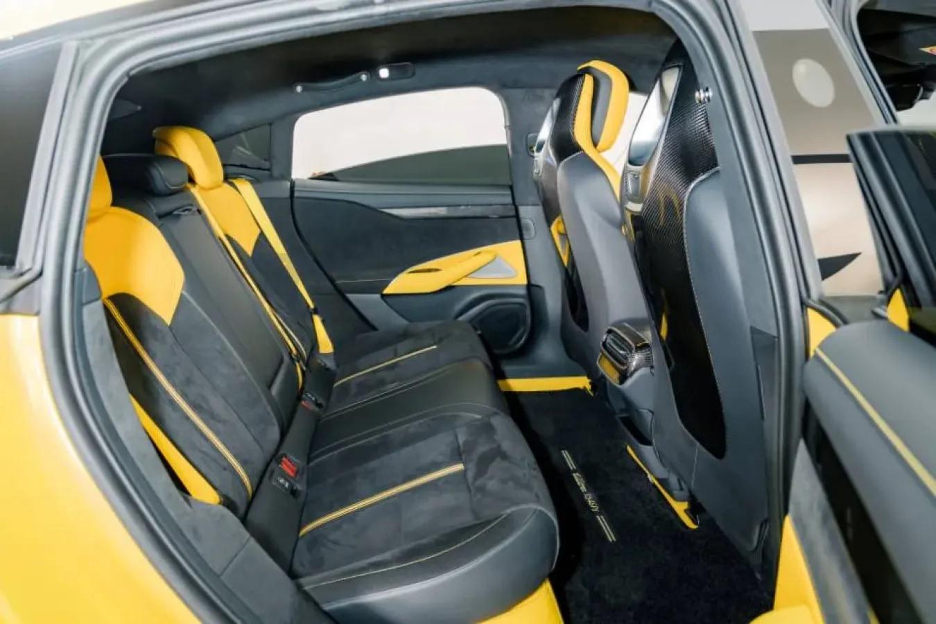 2025 Xiaomi SU7 Ultra BEV 93.7KWH 630km image 5