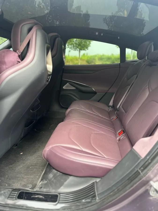 2024 Xiaomi SU7 BEV 73.6KWH image 5