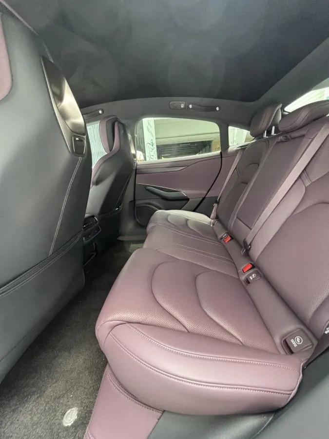 2024 Xiaomi SU7 BEV 94.3KWH 830km image 5