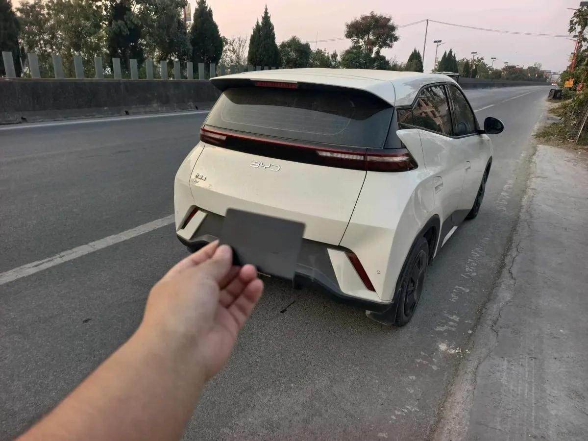 2024 BYD Seagull BEV 30.08KWH 305km image 5