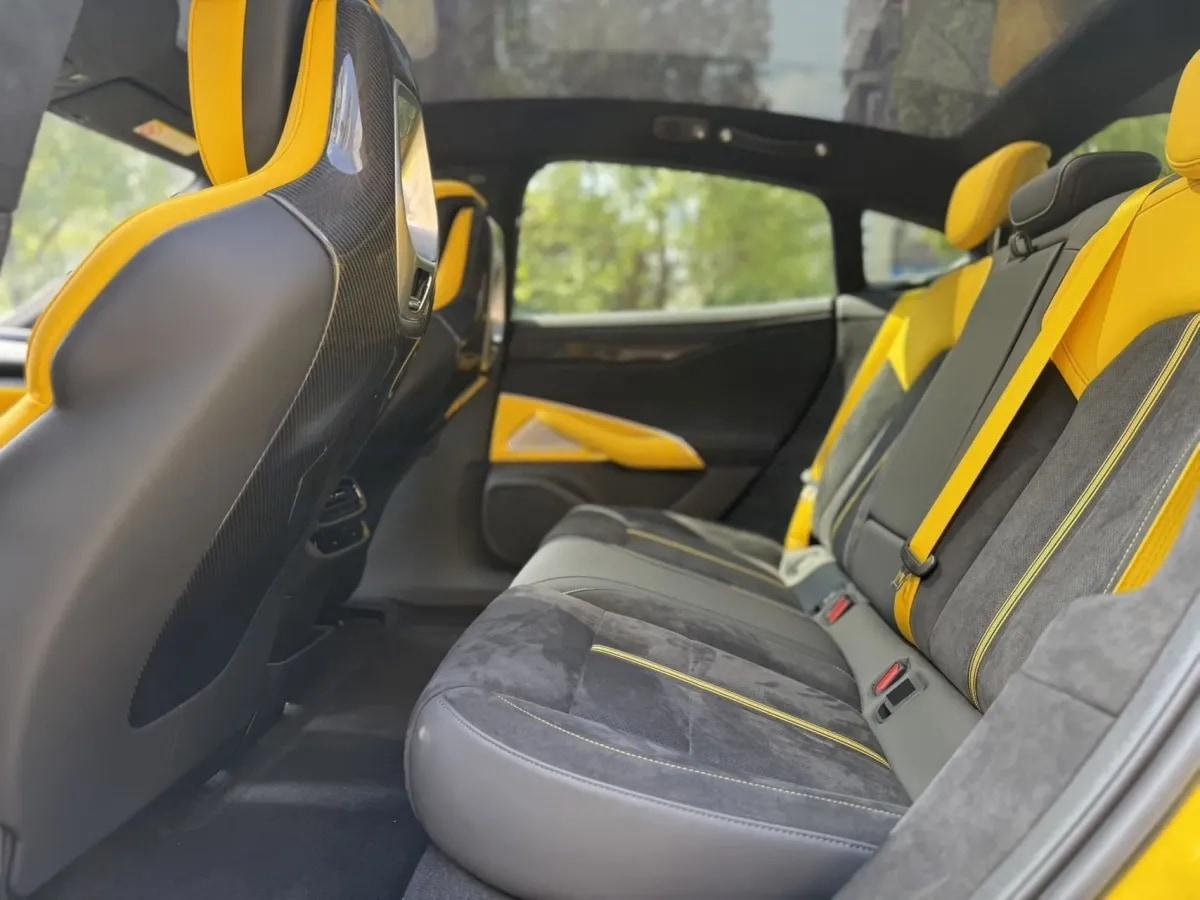 2025 Xiaomi SU7 Ultra BEV 93.7KWH 630km image 5