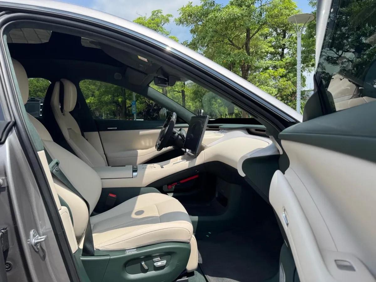 2025 Xiaomi YU7 BEV 101.7KWH image 5
