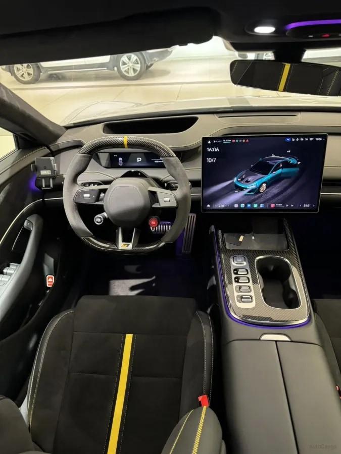 2025 Xiaomi SU7 Ultra BEV 93.7KWH 630km image 5