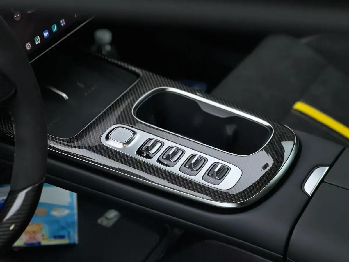 2025 Xiaomi SU7 Ultra BEV 93.7KWH image 5