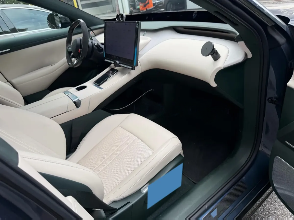 2025 Xiaomi YU7 BEV 101.7KWH image 5