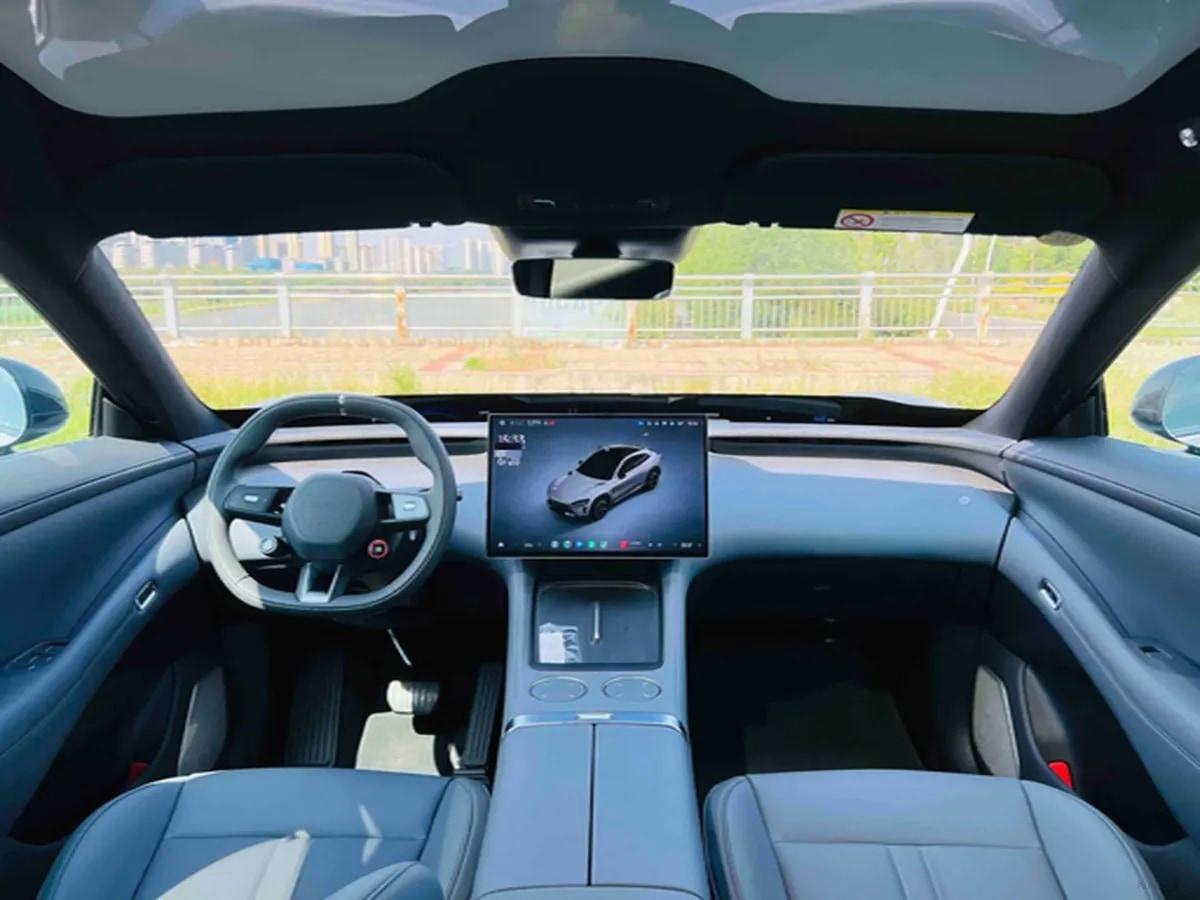 2025 Xiaomi YU7 BEV 96.3KWH 835km image 5