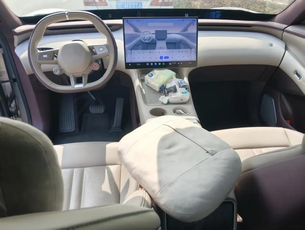 2025 Xiaomi YU7 BEV 96.3KWH 835km image 5