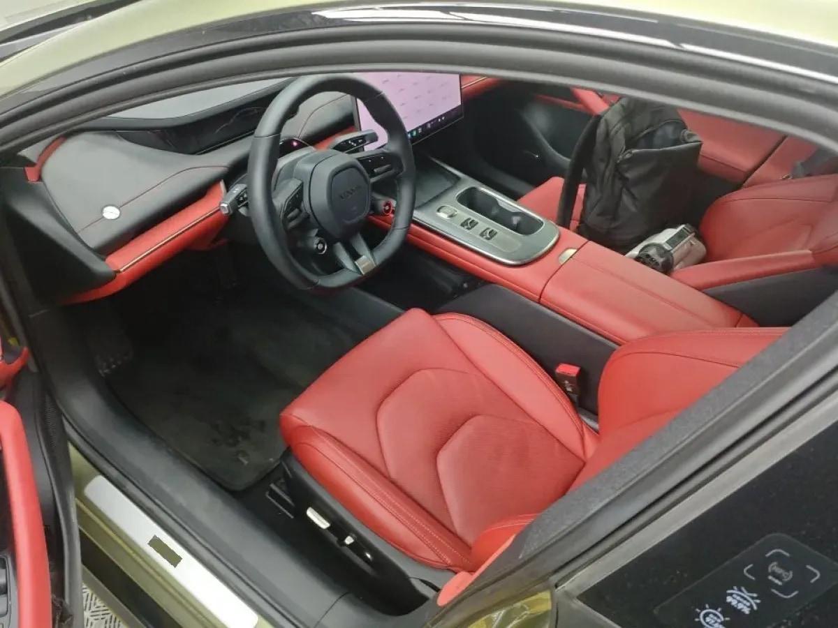 2024 Xiaomi SU7 BEV 94.3KWH image 5