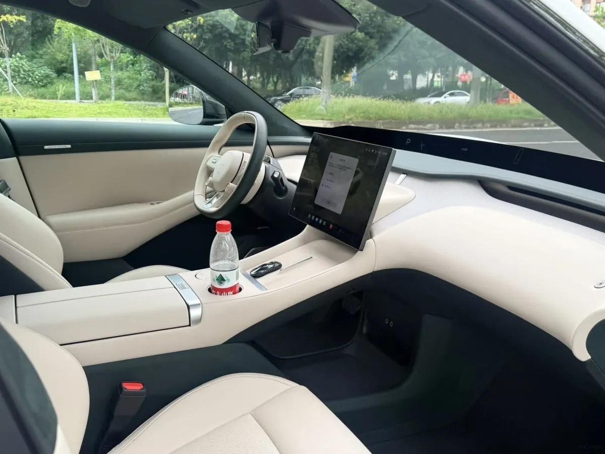 2025 Xiaomi YU7 BEV 101.7KWH 760km image 5