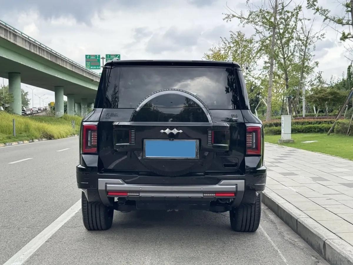2025 FangChengBao Bao 8 2.0T 245HP L4 E-CVT PHEV 36.8KWH image 5