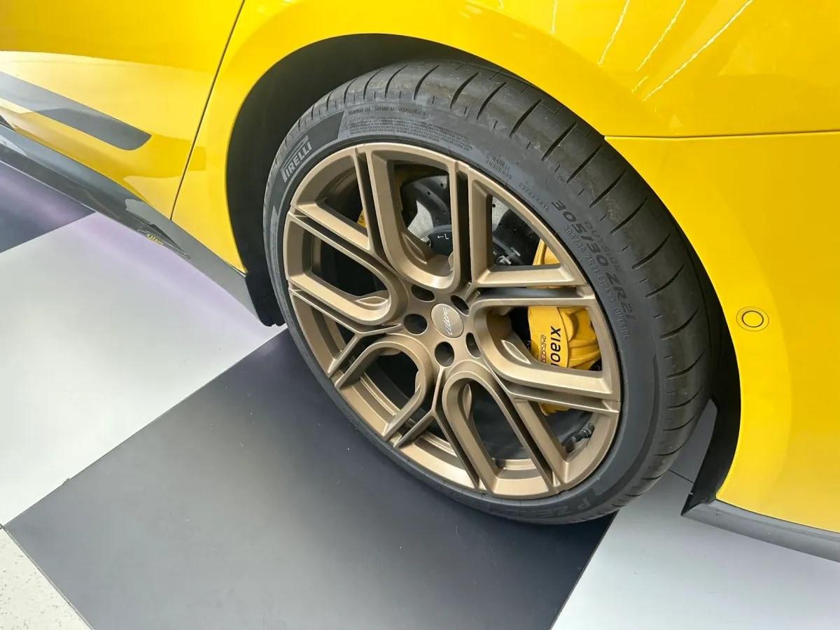2025 Xiaomi SU7 Ultra BEV 93.7KWH image 5