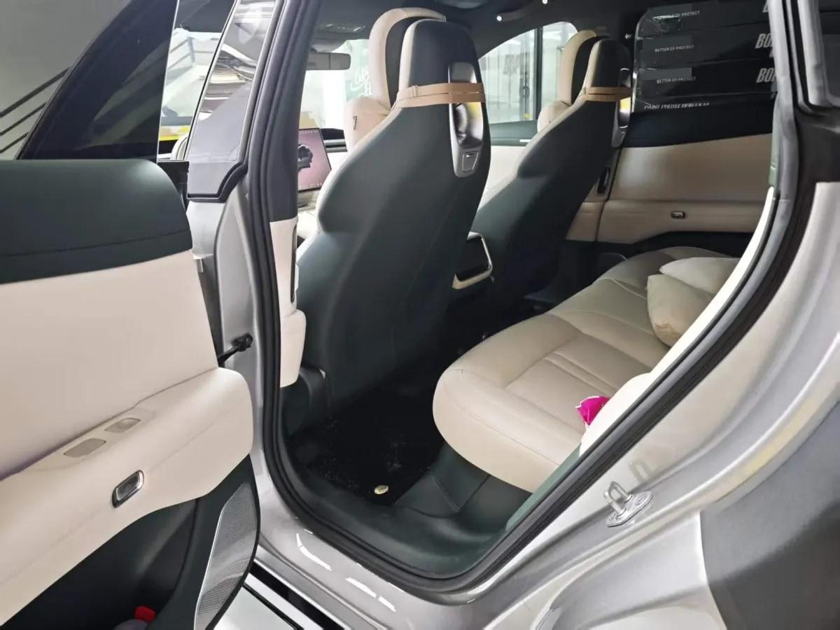 2025 Xiaomi YU7 BEV 96.3KWH 835km image 5