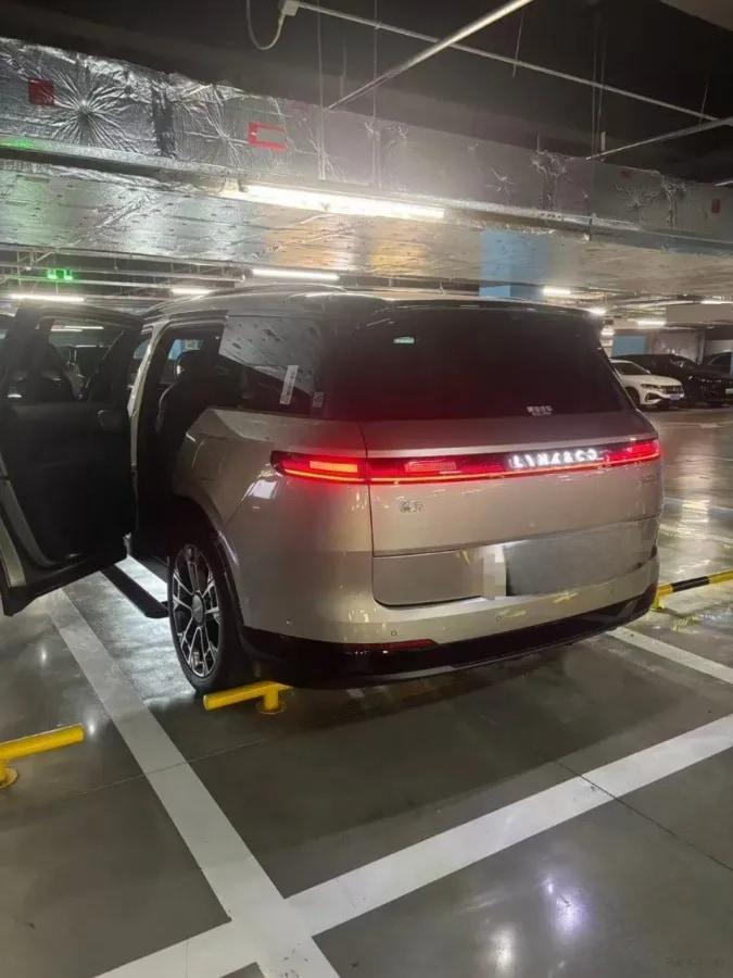 2025 LYNK&CO 900 2.0T 254HP L4 3DHT PHEV 52.38KWH 280km image 5