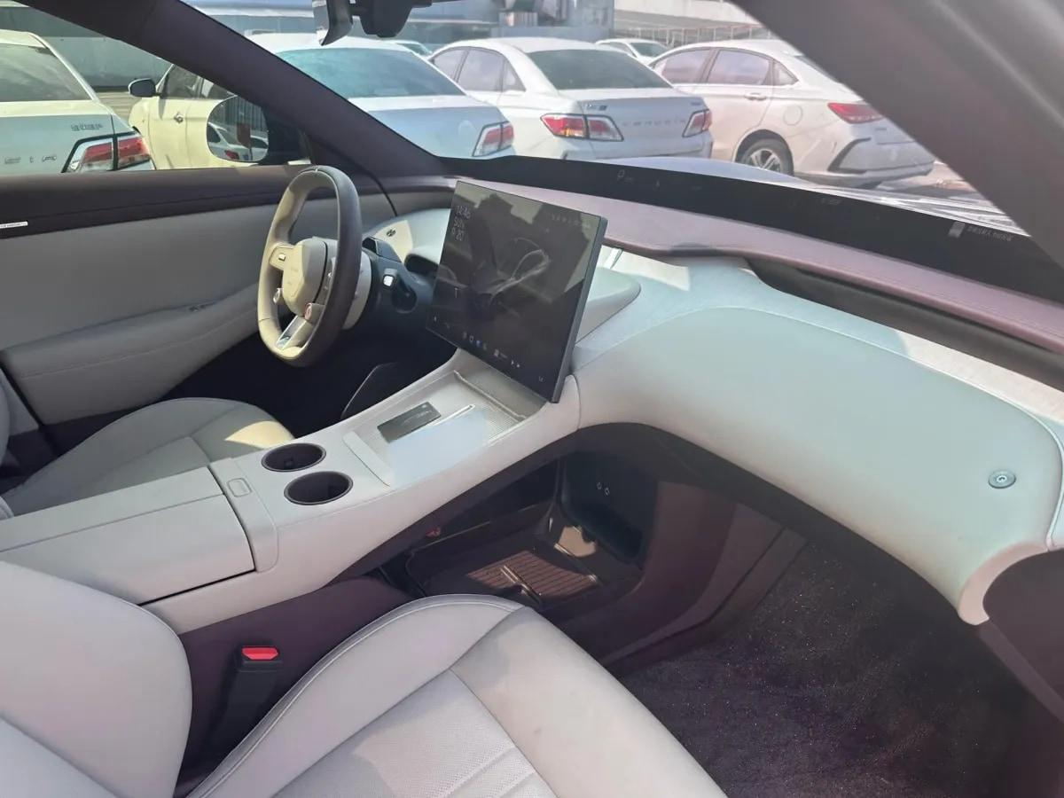 2025 Xiaomi YU7 BEV 96.3KWH 835km image 5