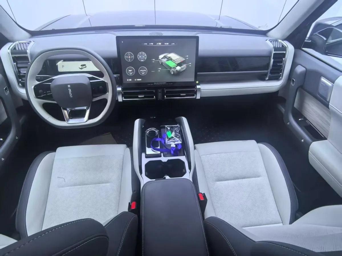 2024 iCAR iCAR 03 BEV 65.69KWH 472km image 5