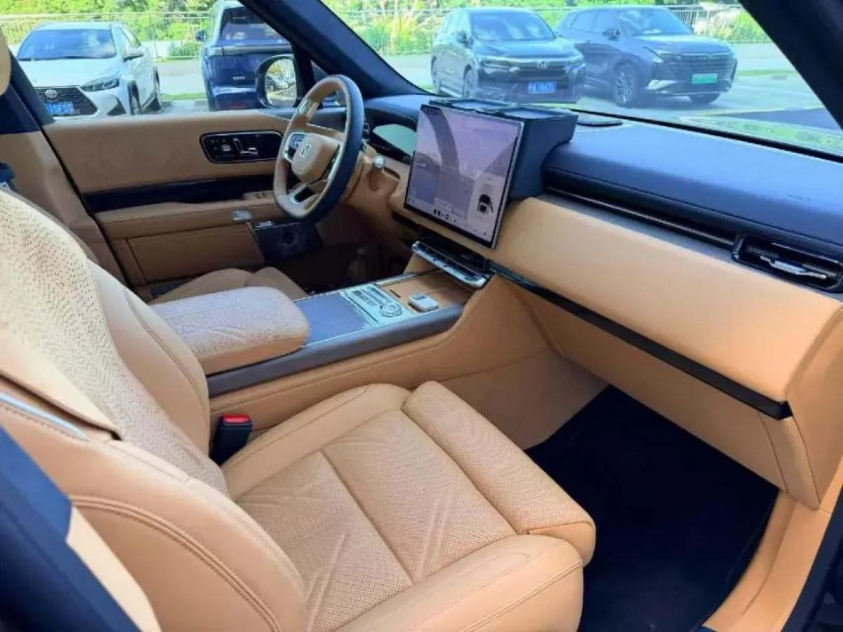 2025 Zeekr 9X 2.0T 279HP L4 1DHT PHEV image 5