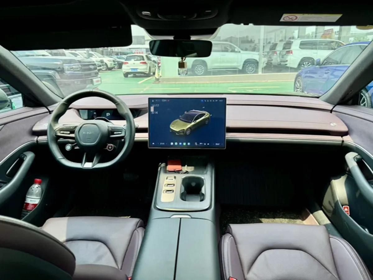2024 Xiaomi SU7 BEV 73.6KWH 700km image 5