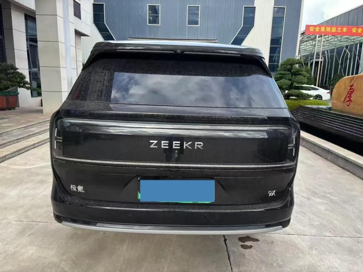 2025 Zeekr 9X 2.0T 279HP L4 1DHT PHEV image 5