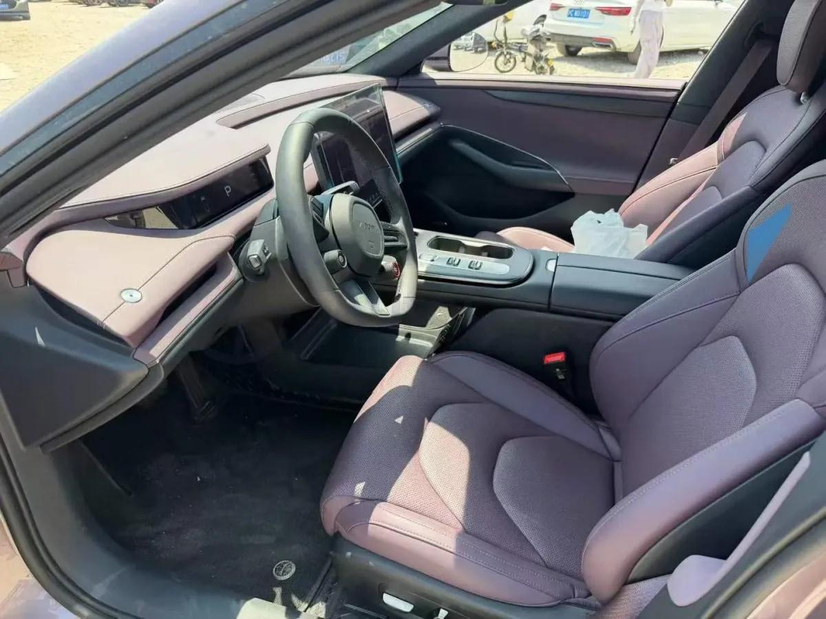 2024 Xiaomi SU7 BEV 73.6KWH image 5