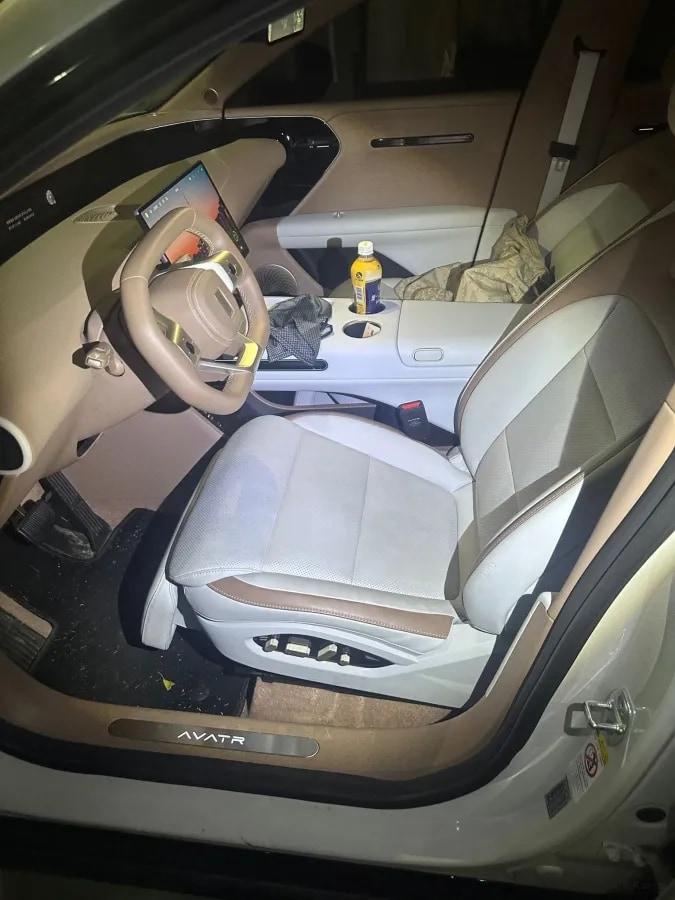 2024 Avatr 07 BEV 82.16KWH 650km image 5