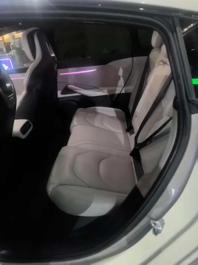 2024 Xiaomi SU7 BEV 94.3KWH 830km image 6
