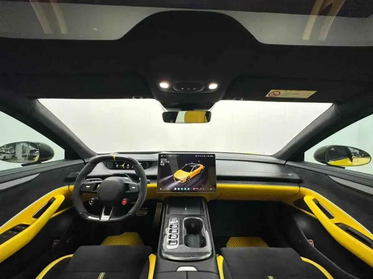2025 Xiaomi SU7 Ultra BEV 93.7KWH 630km image 6