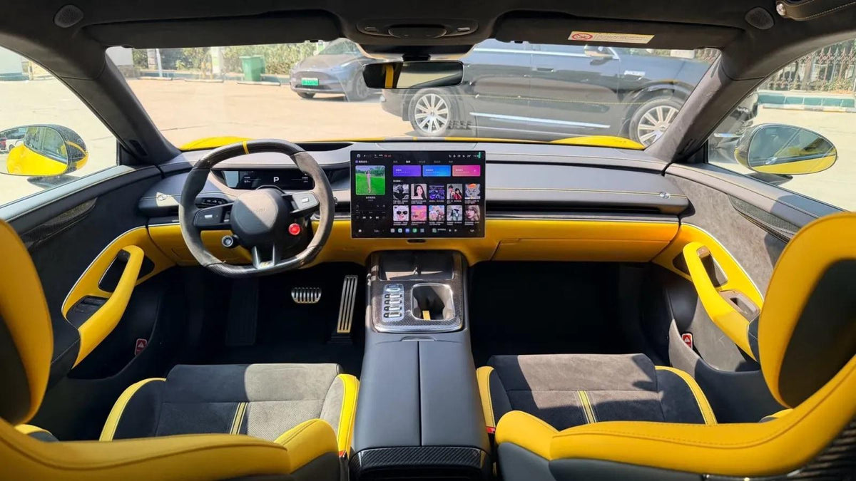 2025 Xiaomi SU7 Ultra BEV 93.7KWH 630km image 6