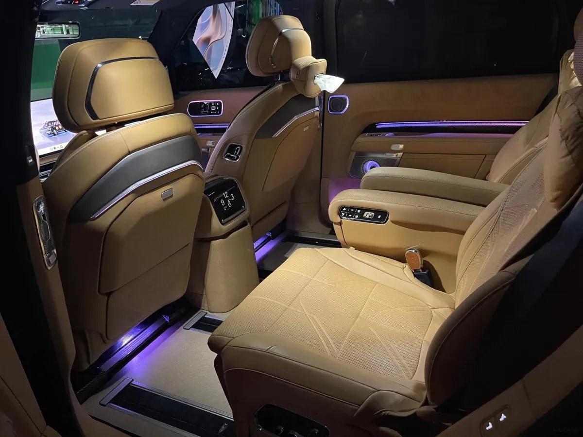 2025 Zeekr 9X 2.0T 279HP L4 1DHT PHEV 70KWH 355km image 6