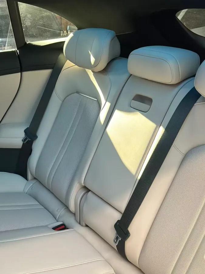 2025 Xiaomi YU7 BEV 101.7KWH image 6