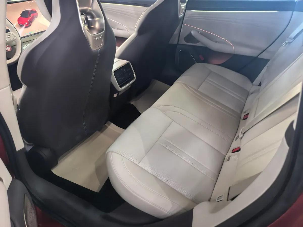 2026 Xiaomi SU7 BEV 73KWH 720km image 6