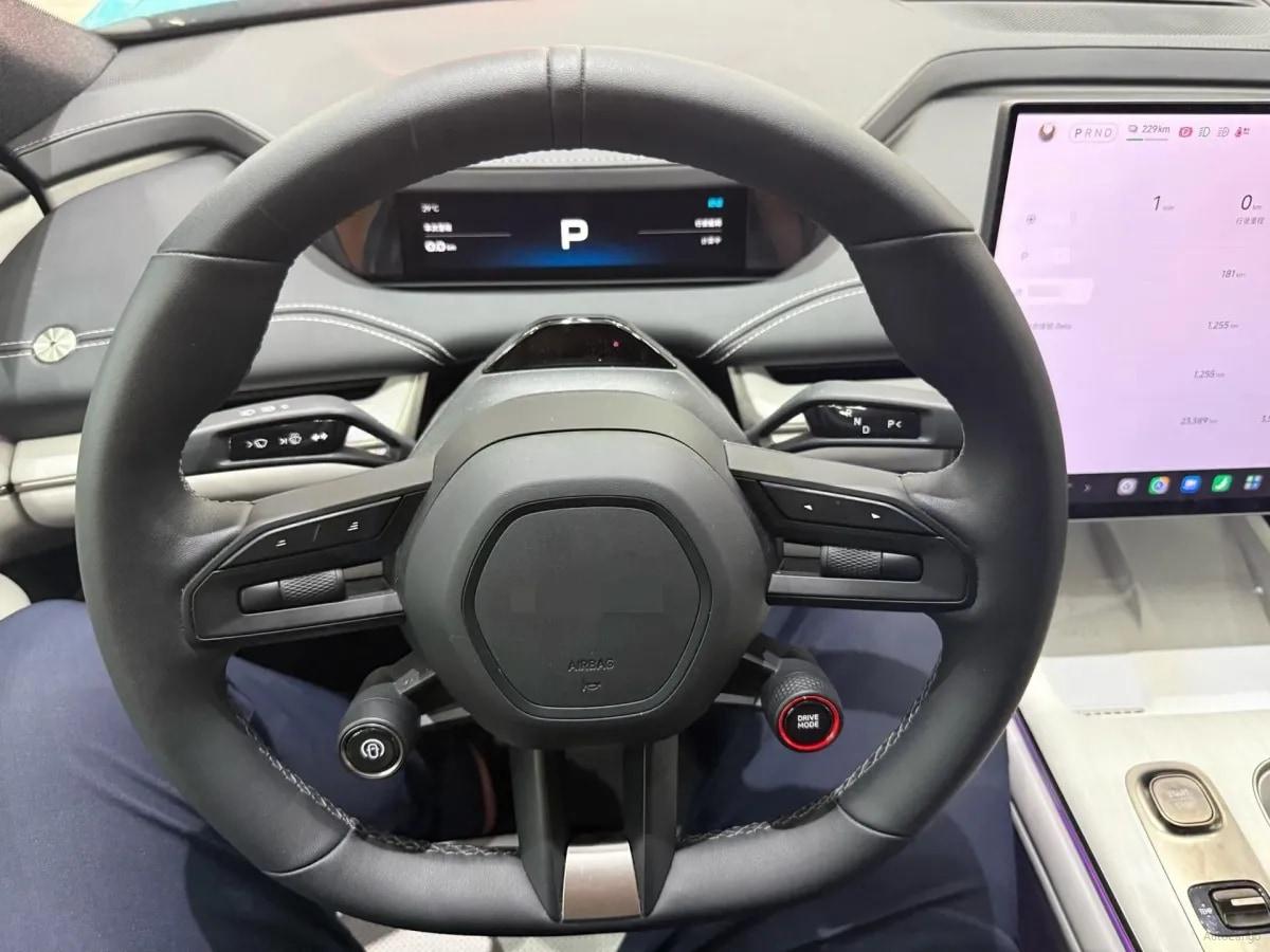 2024 Xiaomi SU7 BEV 73.6KWH 700km image 6