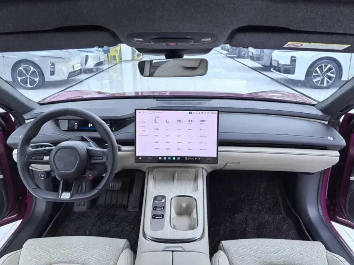 2024 Xiaomi SU7 BEV 94.3KWH 830km image 6