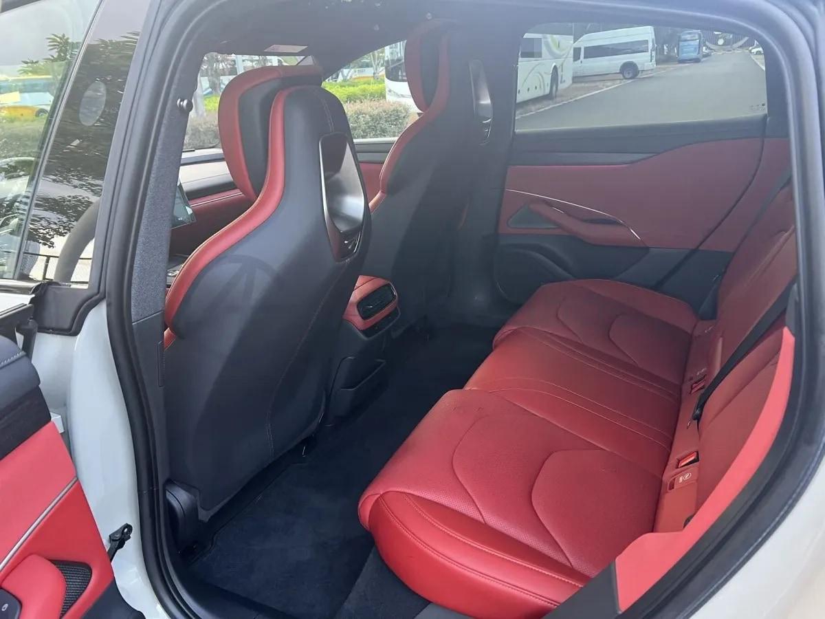 2024 Xiaomi SU7 BEV 73.6KWH image 6