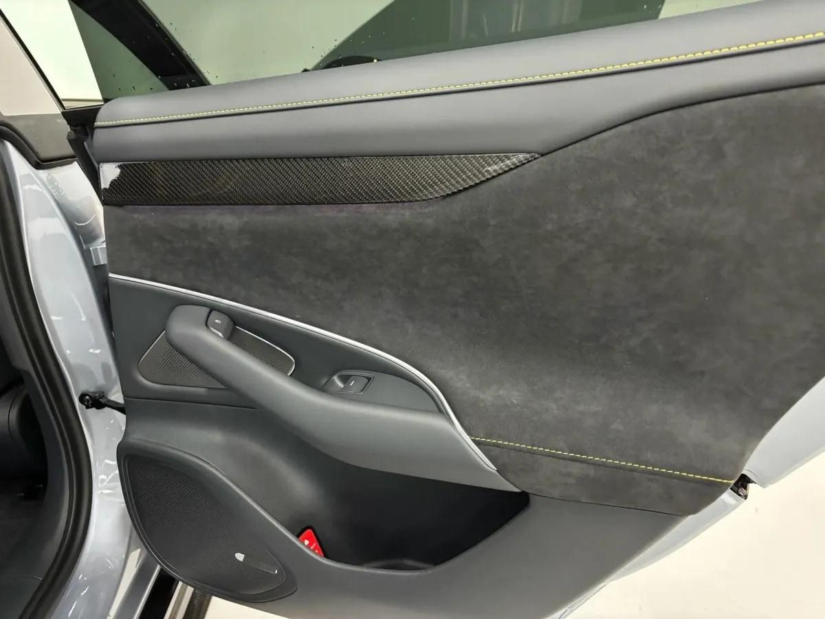 2025 Xiaomi SU7 Ultra BEV 93.7KWH image 6