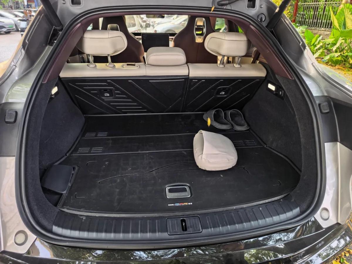 2025 Xiaomi YU7 BEV 96.3KWH 835km image 6