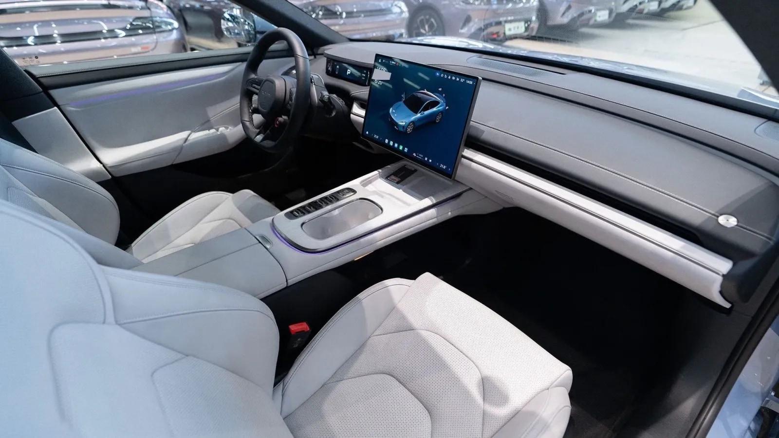 2024 Xiaomi SU7 BEV 94.3KWH 830km image 6