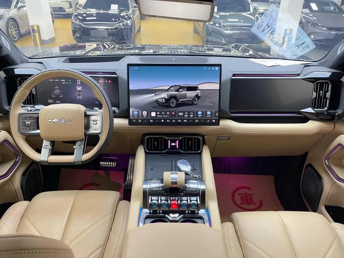 2025 Fang Cheng Bao Bao 8 2.0T 245HP L4 E-CVT PHEV 36.8KWH image 6