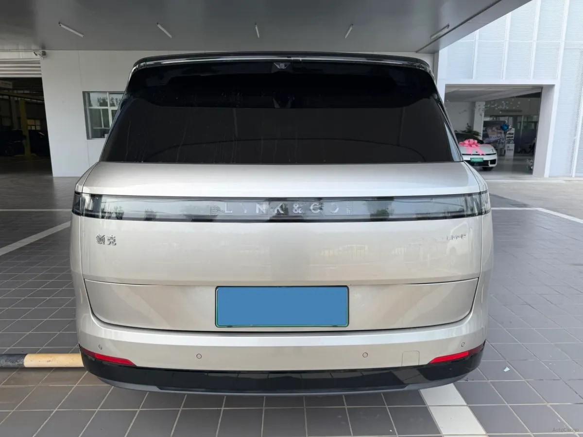 2025 LYNK&CO 900 2.0T 254HP L4 3DHT PHEV 52.38KWH 280km image 6