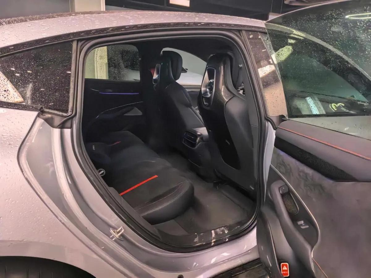 2025 Xiaomi SU7 Ultra BEV 93.7KWH image 6