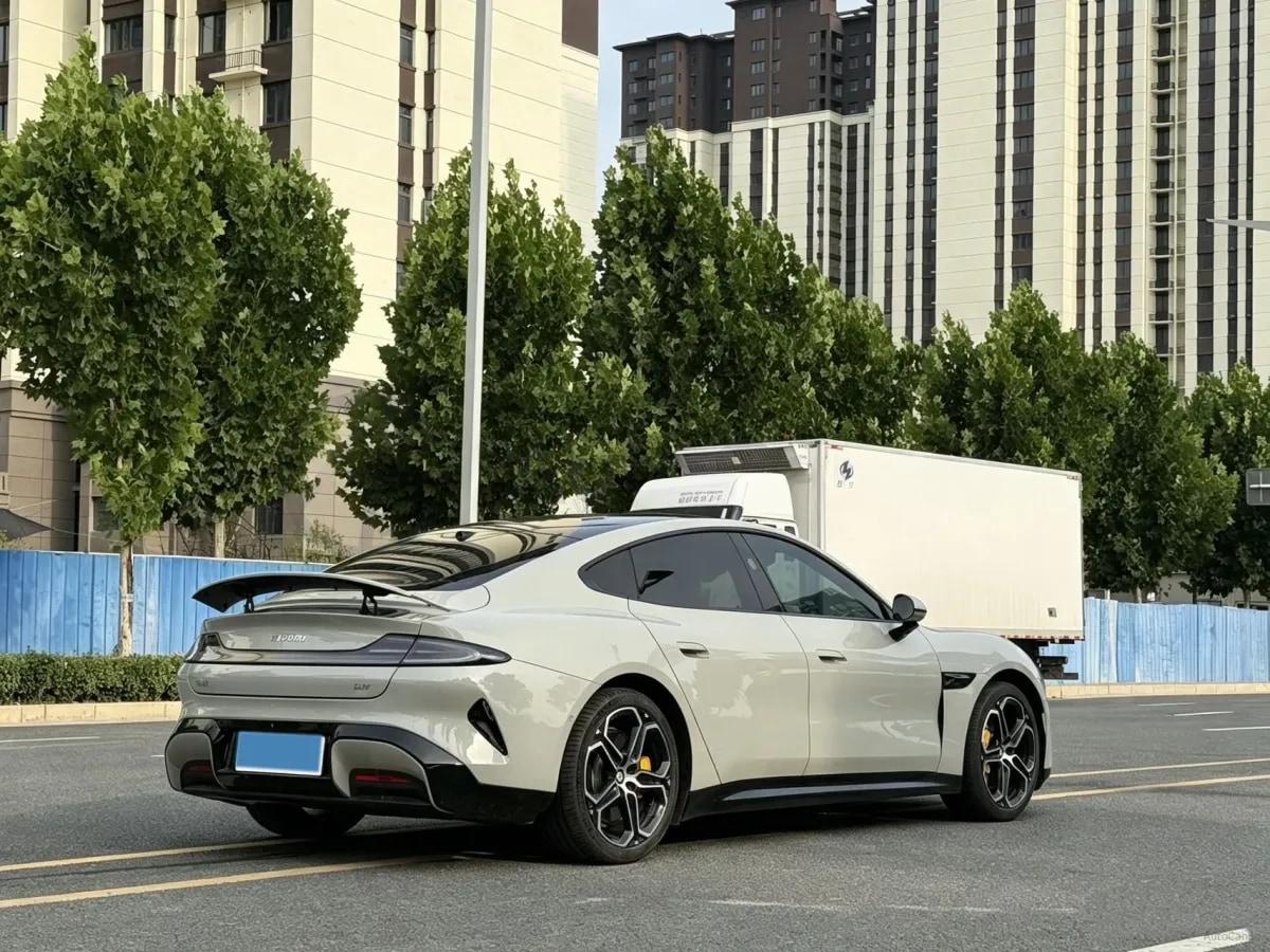 2024 Xiaomi SU7 BEV 94.3KWH image 6